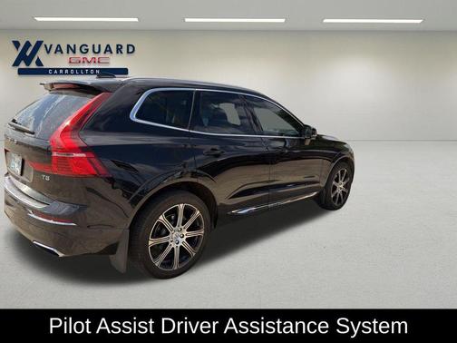 Onyx Black Metallic 2021 Volvo XC60 T5 Inscription