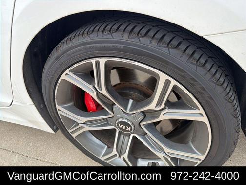 Snow White Pearl 2020 Kia Stinger GT