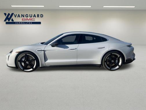 2021 Porsche Taycan Turbo
