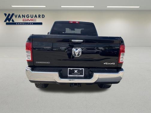 2019 RAM 2500 Big Horn Crew Cab 4x4 6'4' Box