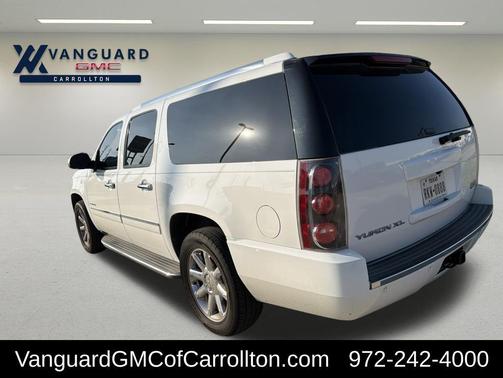 Summit White 2013 GMC Yukon XL Denali