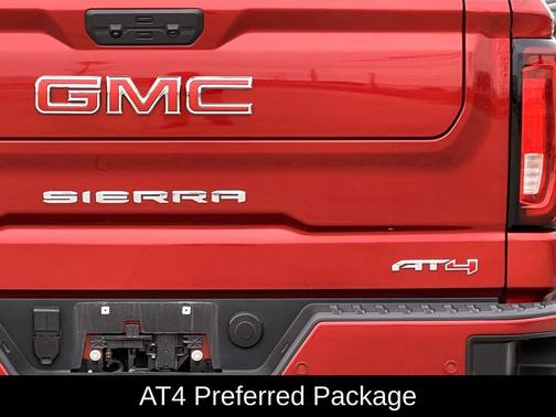 2025 GMC Sierra 1500 AT4