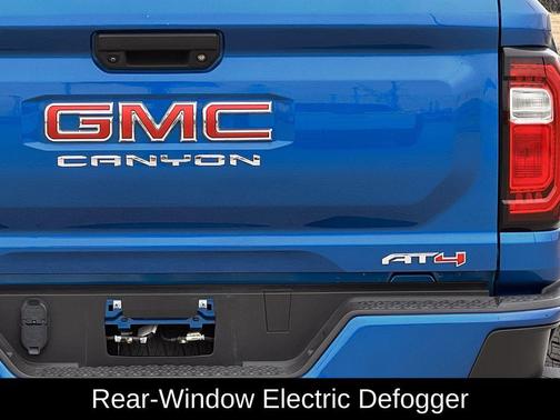 2023 GMC Canyon AT4