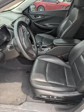 2023 Chevrolet Malibu FWD 2LT