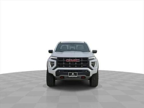 2025 GMC Canyon Base