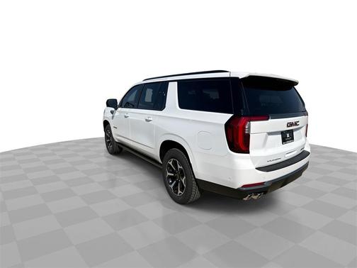 2025 GMC Yukon XL 4WD AT4