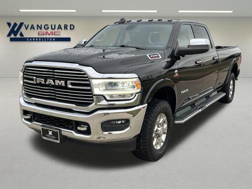 2020 RAM 3500 Laramie Crew Cab 4x4 8' Box