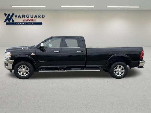 2020 RAM 3500 Laramie Crew Cab 4x4 8' Box