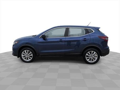 2022 Nissan Rogue Sport S