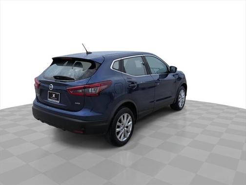 2022 Nissan Rogue Sport S