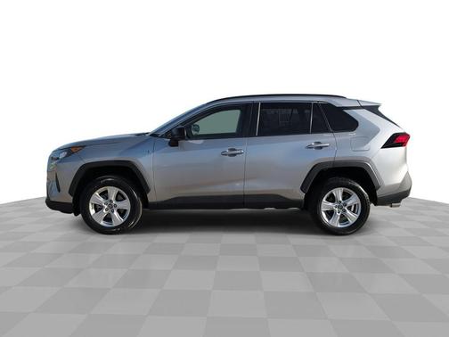 2020 Toyota RAV4 Hybrid LE