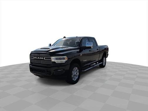 2023 RAM 2500 Laramie Crew Cab 4x4 6'4' Box
