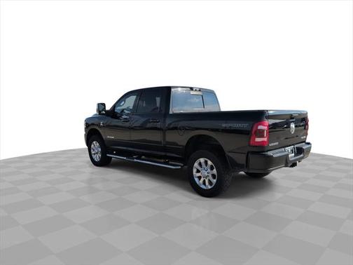 2023 RAM 2500 Laramie Crew Cab 4x4 6'4' Box
