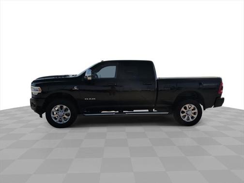 2023 RAM 2500 Laramie Crew Cab 4x4 6'4' Box
