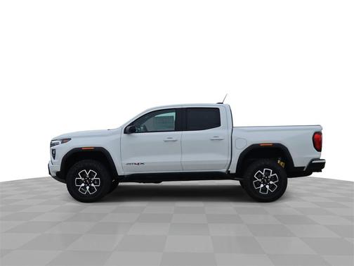 2025 GMC Canyon Base