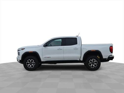 2025 GMC Canyon Base