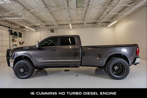 Granite Crystal Metallic Clearcoat 2026 RAM 3500 Longhorn