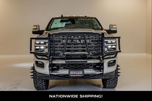 Granite Crystal Metallic Clearcoat 2026 RAM 3500 Longhorn