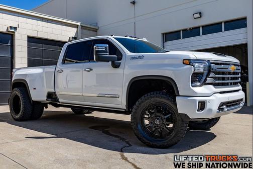 Summit White 2026 Chevrolet Silverado 3500 High Country