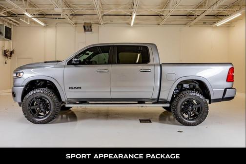 Billet Silver Metallic Clearcoat 2025 RAM 1500 Laramie