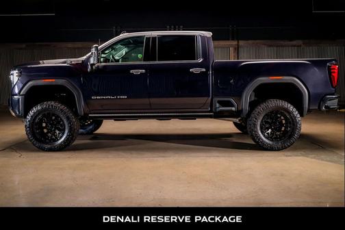 2024 GMC Sierra 2500 Denali