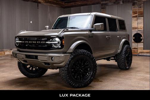 Marsh Gray 2026 Ford Bronco Outer Banks