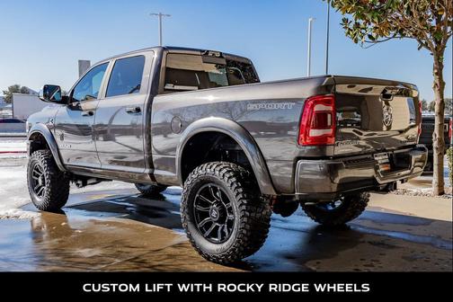 2022 RAM 3500 Laramie Crew Cab 4x4 6'4' Box