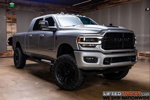 Billet Silver Metallic Clearcoat 2024 RAM 2500 Laramie Crew Cab 4x4 6'4' Box