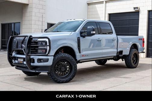 2025 Ford F-350 Platinum