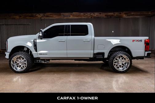 2025 Ford F-250 Platinum