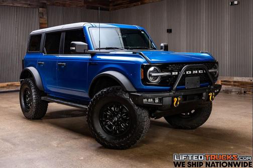 Velocity Blue Metallic 2022 Ford Bronco Wildtrak