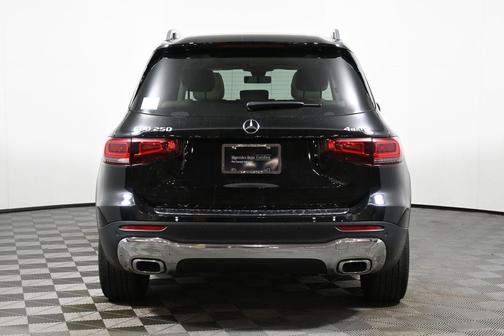 2023 Mercedes-Benz GLB 250 Base 4MATIC