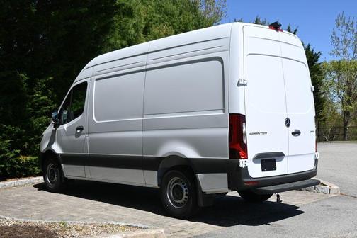 2025 Mercedes-Benz Sprinter 2500 144 WB