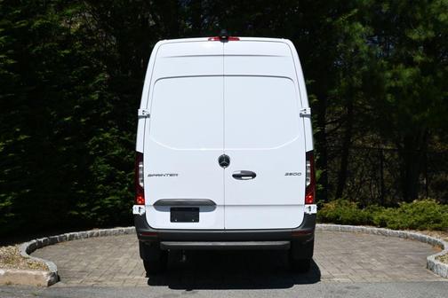 2025 Mercedes-Benz Sprinter 2500 144 WB