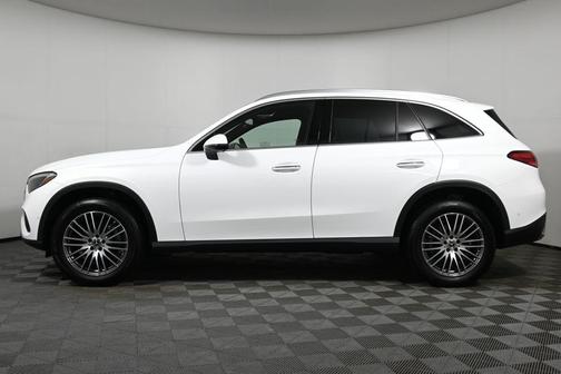 2025 Mercedes-Benz GLC 300 Base 4MATIC