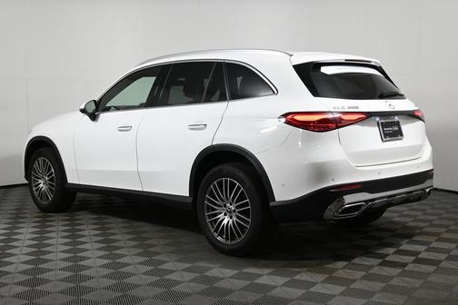 2025 Mercedes-Benz GLC 300 Base 4MATIC