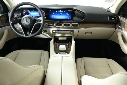 2026 Mercedes-Benz GLS 450