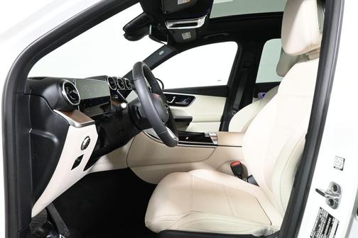 Polar White 2026 Mercedes-Benz GLC 300 Base 4MATIC