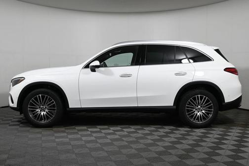 2026 Mercedes-Benz GLC 300 Base 4MATIC