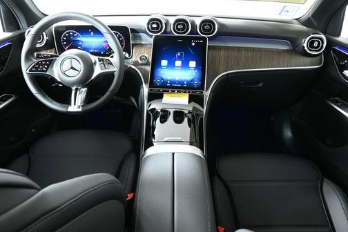 2026 Mercedes-Benz GLC 300 Base 4MATIC