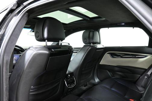 2014 Cadillac XTS Platinum