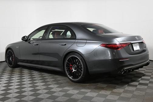 2026 Mercedes-Benz AMG S 63 E Base