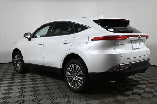 2024 Toyota Venza LE