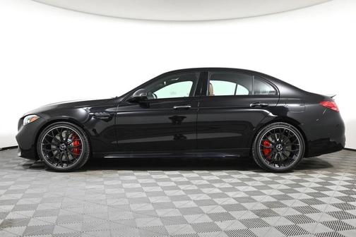 2025 Mercedes-Benz AMG C 63 S E Performance