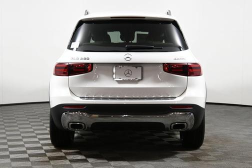 2025 Mercedes-Benz GLB 250 Base 4MATIC