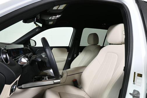 2025 Mercedes-Benz GLB 250 Base 4MATIC