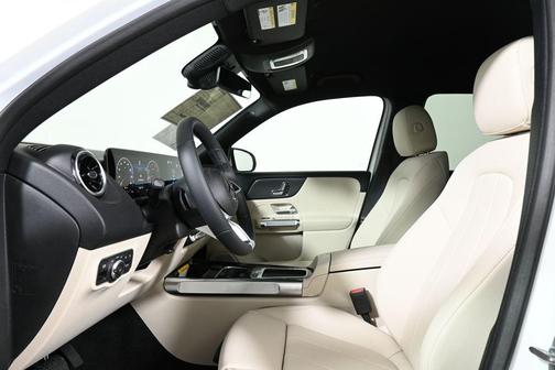 2025 Mercedes-Benz GLB 250 Base 4MATIC