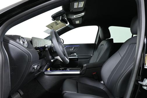 2025 Mercedes-Benz GLA 250 Base 4MATIC