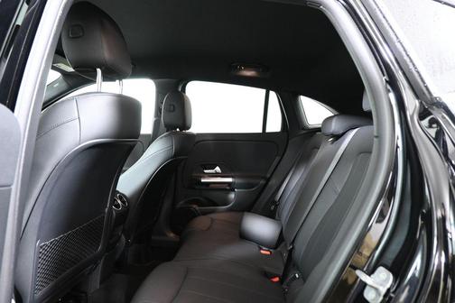 2025 Mercedes-Benz GLA 250 Base 4MATIC