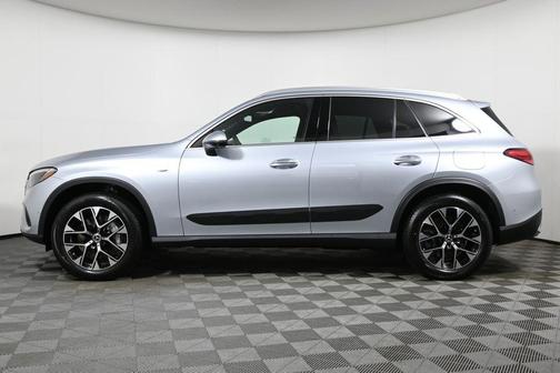 2025 Mercedes-Benz GLC 350e Base 4MATIC